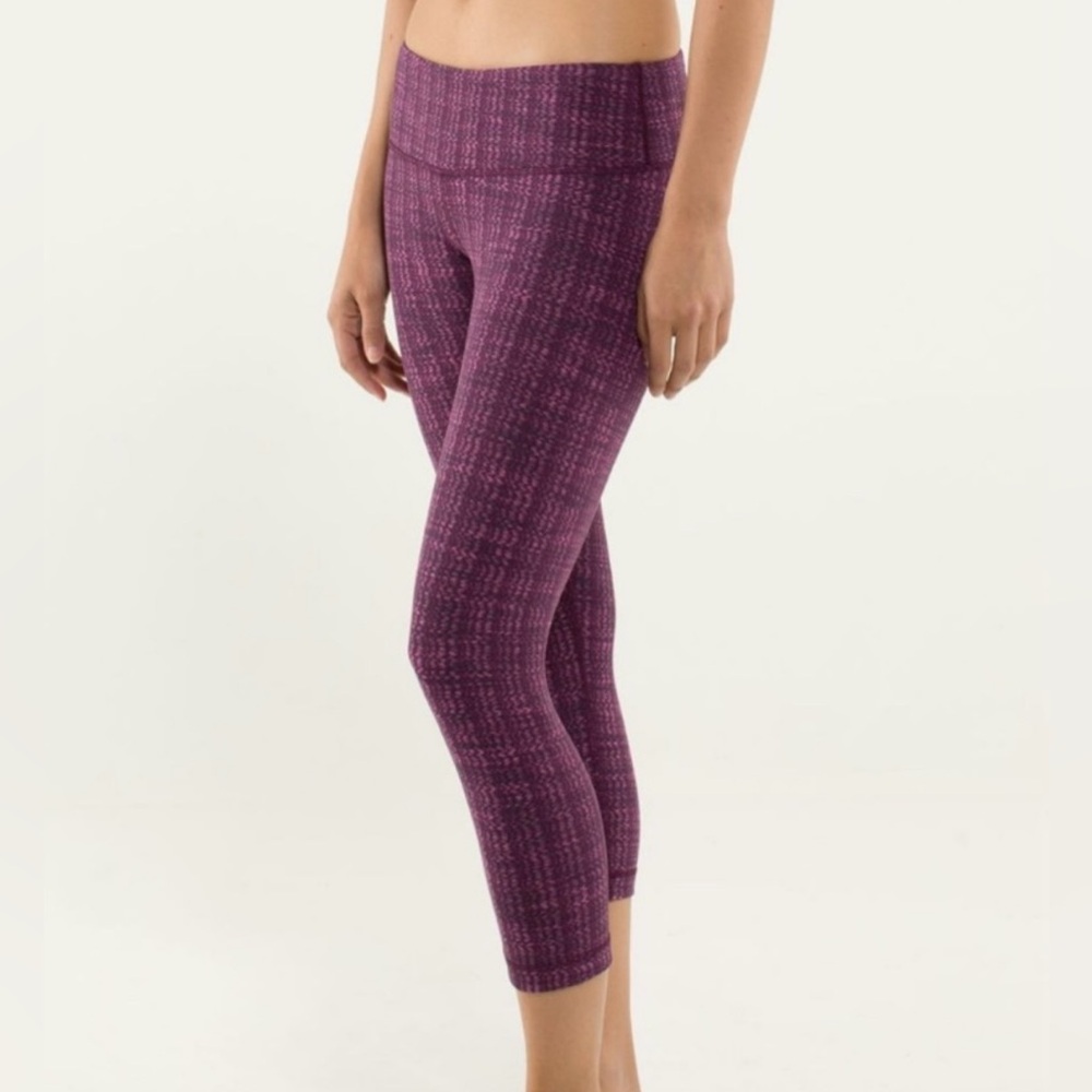 Lululemon Wunder Under Crop Leggings Size 4
